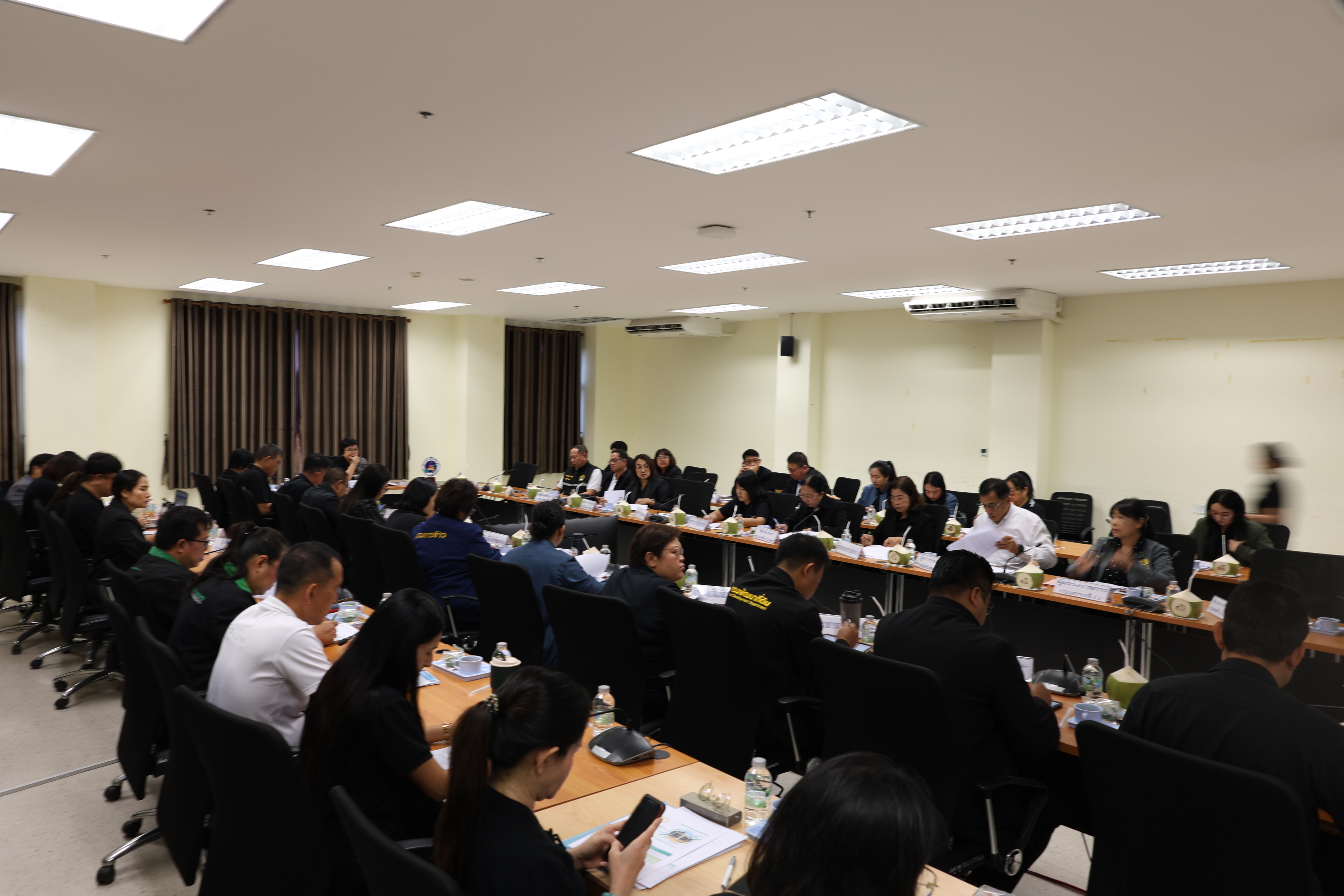 title - ผู้ตรวจราชการ ส.ป.ก. เข้าร่วมประชุมติดตามผลการดำเนินงานตามแผนการตรวจราชการของผู้ตรวจราชการกระทรวงเกษตรและสหกรณ์ ประจำปีงบประมาณ พ.ศ. 2569 รอบที่ 1 เขตตรวจราชการที่ 2 จังหวัดนครปฐม